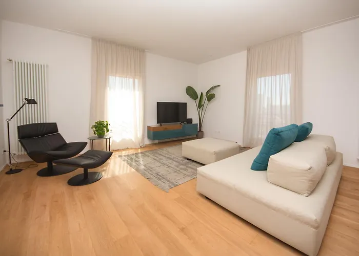 Enjoy - Luxury Experience Apartment In The Heart Of Bologna